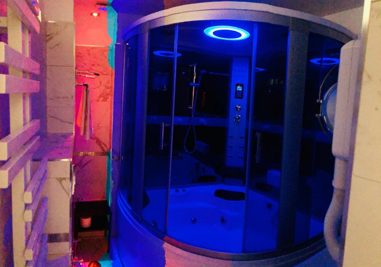 Parisa Suite Rom Exterior foto
