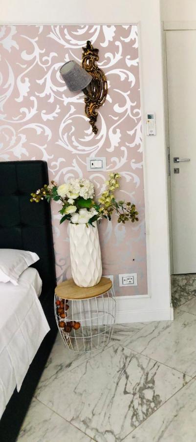 Parisa Suite Rom Exterior foto