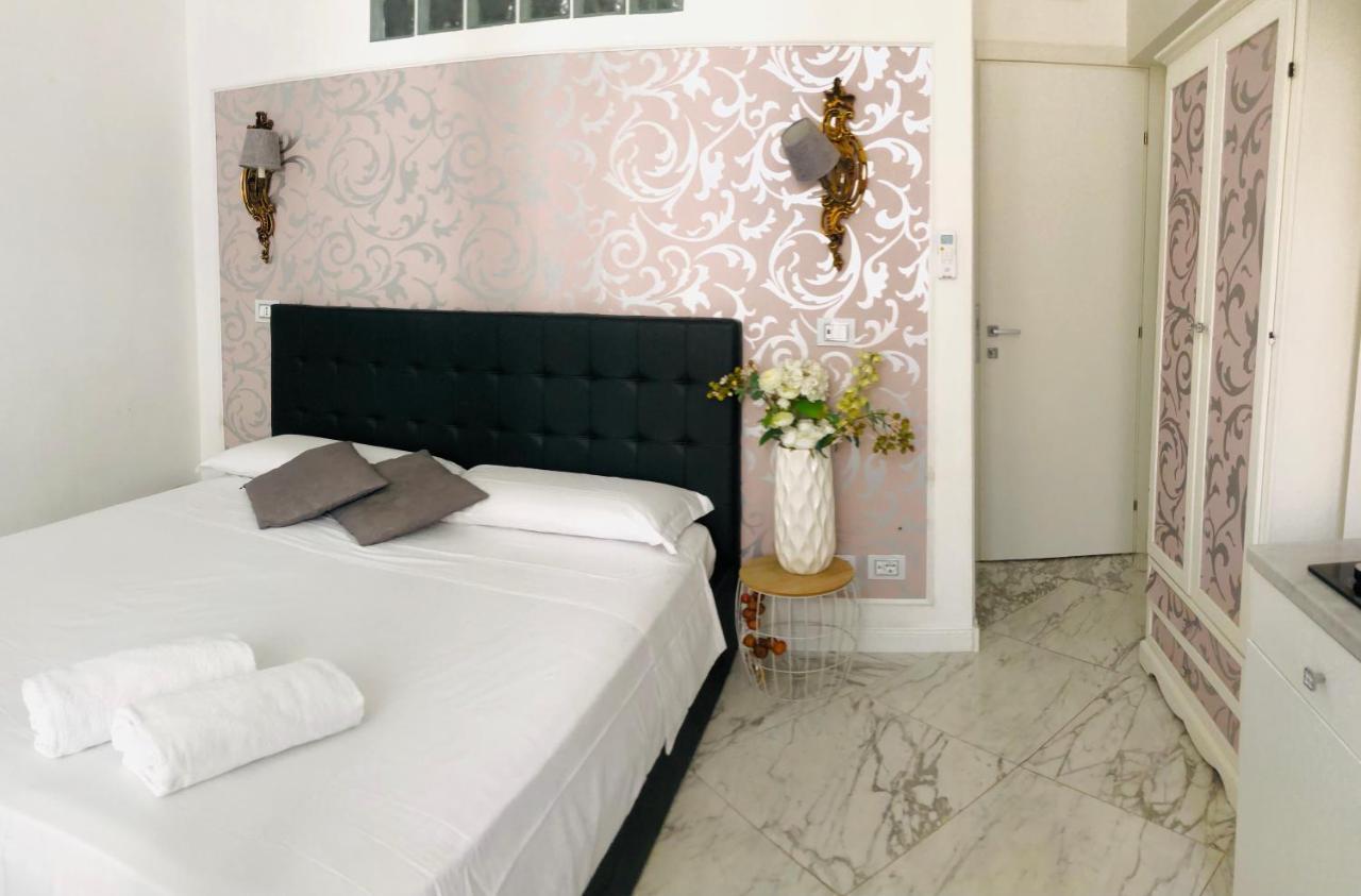 Parisa Suite Rom Exterior foto