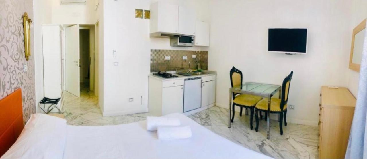 Parisa Suite Rom Exterior foto