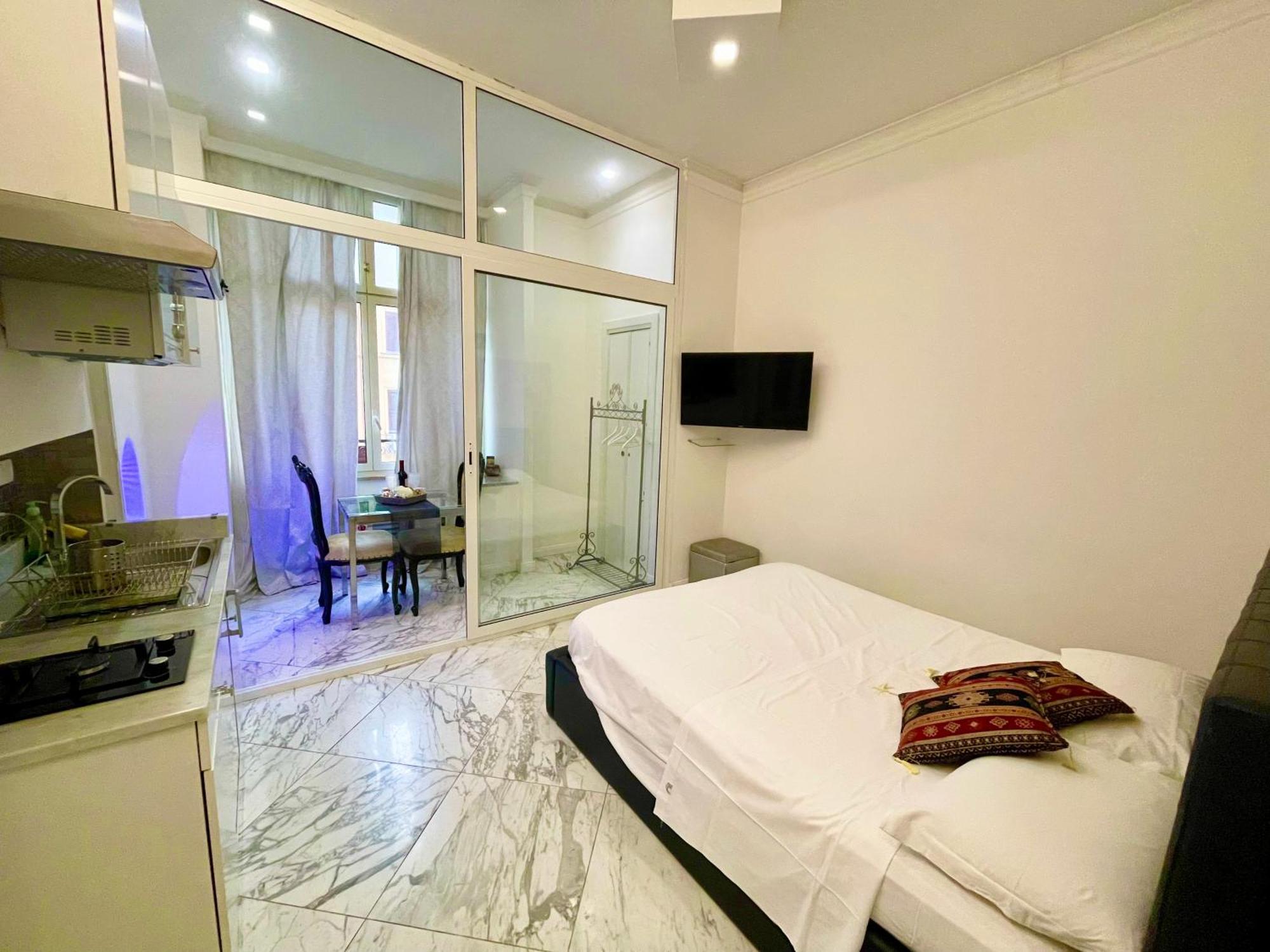 Parisa Suite Rom Exterior foto